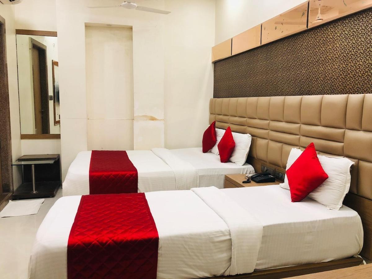 Hotel Guestinn Residency มุมไบ ภายนอก รูปภาพ