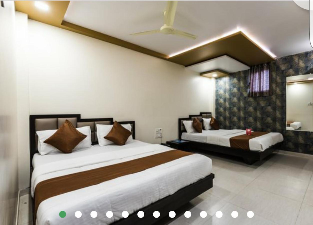 Hotel Guestinn Residency มุมไบ ภายนอก รูปภาพ