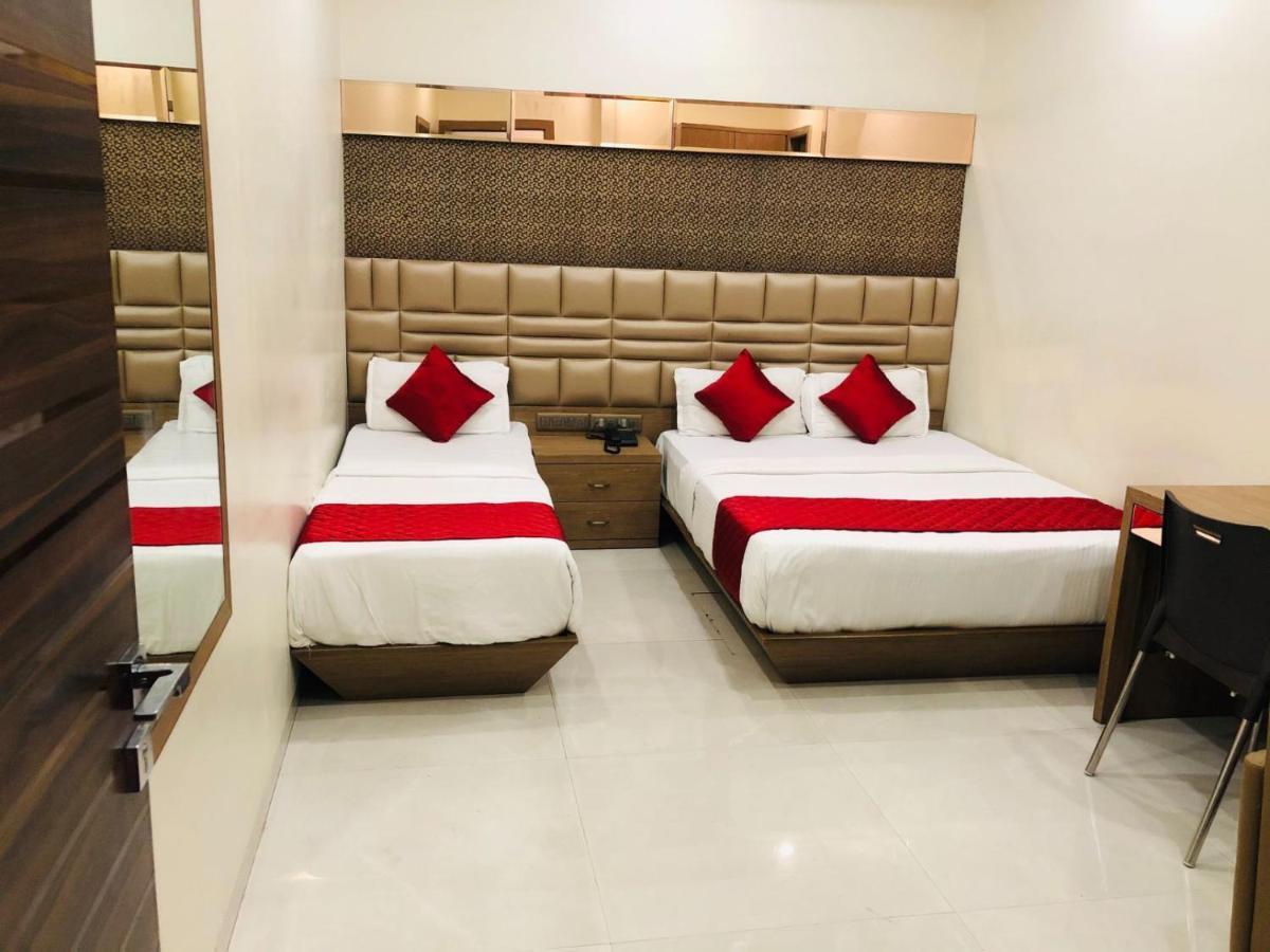 Hotel Guestinn Residency มุมไบ ภายนอก รูปภาพ