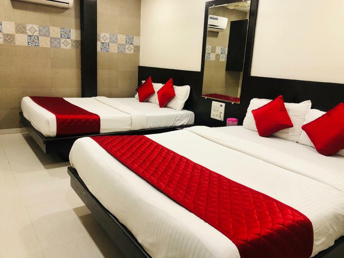 Hotel Guestinn Residency มุมไบ ภายนอก รูปภาพ