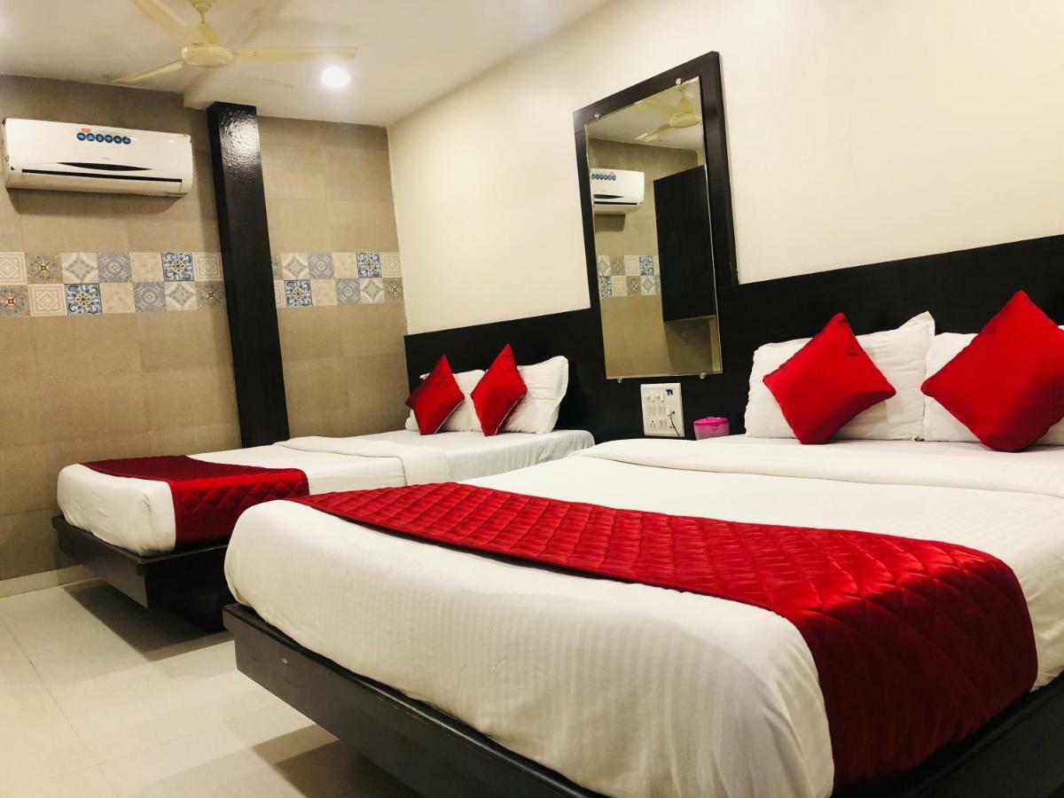 Hotel Guestinn Residency มุมไบ ภายนอก รูปภาพ