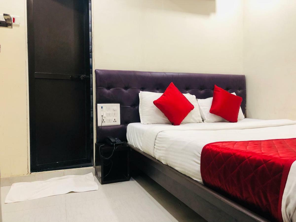 Hotel Guestinn Residency มุมไบ ภายนอก รูปภาพ