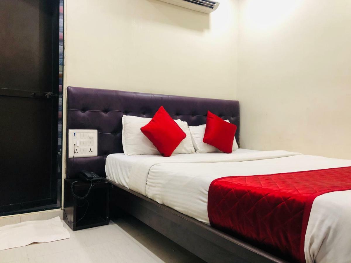 Hotel Guestinn Residency มุมไบ ภายนอก รูปภาพ