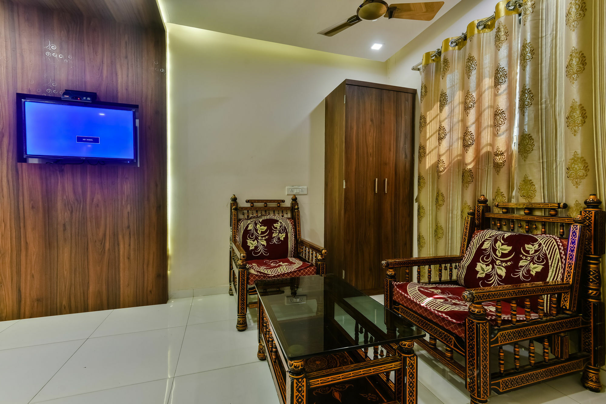 Hotel Guestinn Residency มุมไบ ภายนอก รูปภาพ